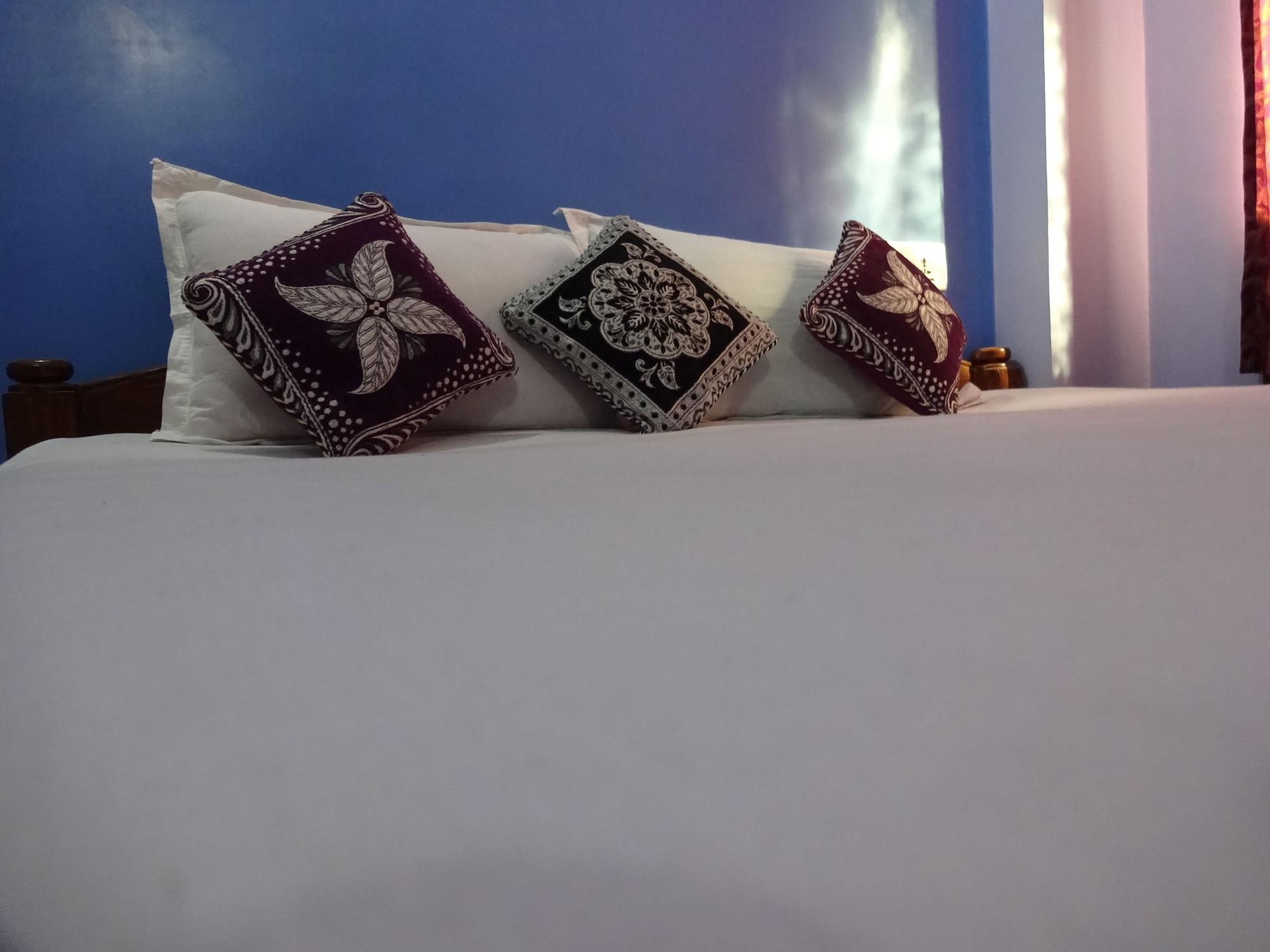 Hotel Viraat Inn Gaya Exteriör bild
